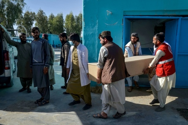 Bild vergrößern: Nach tödlichen Kämpfen: Waffenruhe zwischen Afghanistan und Pakistan hält Bild vergrößern: Nach tödlichen Kämpfen: Waffenruhe zwischen Afghanistan und Pakistan hält