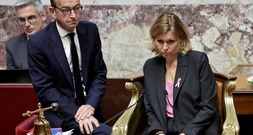 Frankreichs Regierung übersteht beide Misstrauensabstimmungen im Parlament