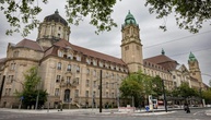 Exfreundin in Berlin mit Kantholz erschlagen: Lange Haftstrafe für 60-Jährigen