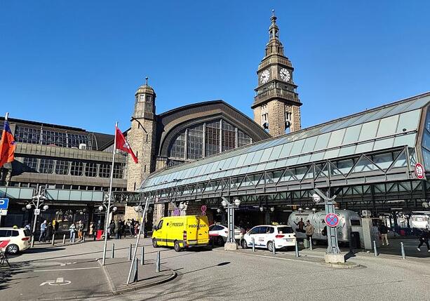 Bild vergrößern: Sicherungsverfahren nach Messerattacke in Hamburg beantragt Bild vergrößern: Sicherungsverfahren nach Messerattacke in Hamburg beantragt