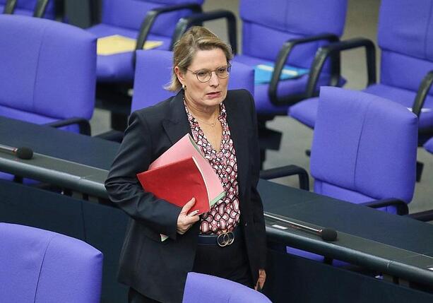 Bild vergrößern: Justizministerin befürwortet Entkriminalisierung von Abtreibungen Bild vergrößern: Justizministerin befürwortet Entkriminalisierung von Abtreibungen