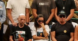 Angesichts verzögerter Übergabe toter Geiseln wächst in Israel Druck auf Netanjahu