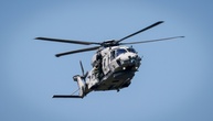 Marinehubschrauber rettet Schiffbrüchige vor Nordseeinsel Wangerooge