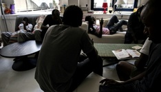UN-Gremium kritisiert Frankreichs Umgang mit minderjährigen Einwanderern