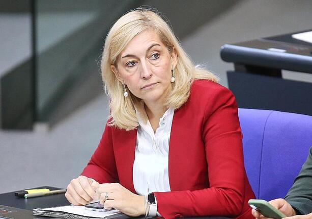Bild vergrößern: Türmer wirft Gesundheitsministerin Untätigkeit vor Bild vergrößern: Türmer wirft Gesundheitsministerin Untätigkeit vor