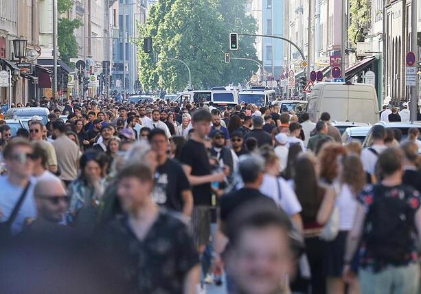 Bild vergrößern: Umfrage: Viele Deutsche zweifeln an Meinungsfreiheit Bild vergrößern: Umfrage: Viele Deutsche zweifeln an Meinungsfreiheit