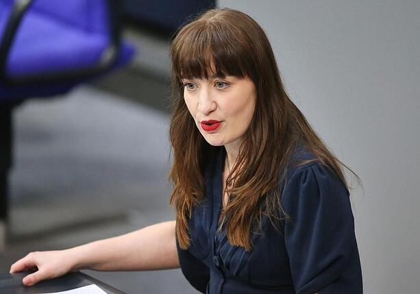 Bild vergrößern: Linke kritisiert Merz für Stadtbild-Äußerung scharf