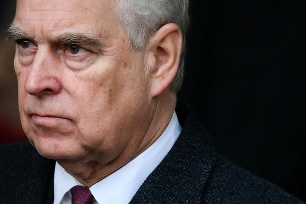 Bild vergrößern: Britischer Prinz Andrew will seine royalen Titel nicht länger nutzen Bild vergrößern: Britischer Prinz Andrew will seine royalen Titel nicht länger nutzen