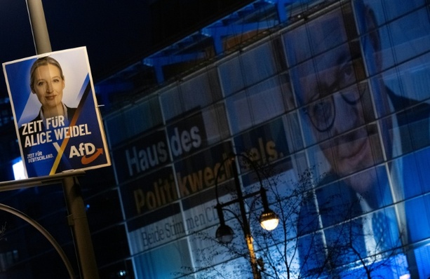 Bild vergrößern: Merz bekräftigt Brandmauer: Mit mir als CDU-Chef keine Zusammenarbeit mit AfD Bild vergrößern: Merz bekräftigt Brandmauer: Mit mir als CDU-Chef keine Zusammenarbeit mit AfD