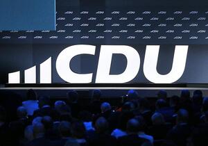 Politologe warnt CDU vor Aufgeben der Brandmauer zur AfD