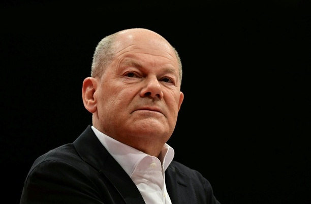 Bild vergrößern: Erstes Interview als Ex-Kanzler: Scholz lobt Trump für Gaza-Friedensplan Bild vergrößern: Erstes Interview als Ex-Kanzler: Scholz lobt Trump für Gaza-Friedensplan