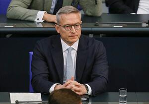 Wildberger will KI-Einsatz in Verwaltung vorantreiben