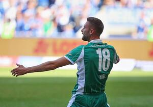 2. Bundesliga: Elversberg schlägt Fürth deutlich - Platz 1