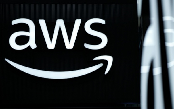 Bild vergrößern: Störungen bei Cloud-Sparte von Amazon weltweit Bild vergrößern: Störungen bei Cloud-Sparte von Amazon weltweit