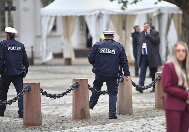 Bild vergrößern: Städtebund-Chef fordert stärkeren Fokus auf innere Sicherheit Bild vergrößern: Städtebund-Chef fordert stärkeren Fokus auf innere Sicherheit