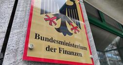 Steuerschätzer finden rund 100 Milliarden Euro Mehreinnahmen