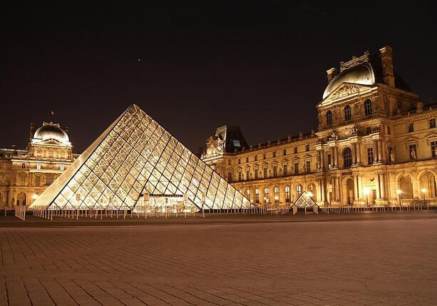 Bild vergrößern: Experte: Louvre-Kronjuwelen tauchen wahrscheinlich nicht mehr auf Bild vergrößern: Experte: Louvre-Kronjuwelen tauchen wahrscheinlich nicht mehr auf
