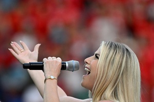 Schweizer Sängerin Beatrice Egli schwärmt von innigem Verhältnis zu Brüdern Schweizer Sängerin Beatrice Egli schwärmt von innigem Verhältnis zu Brüdern