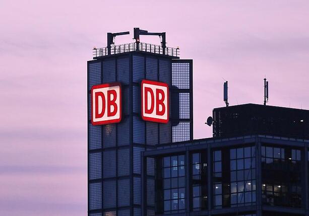 Bild vergrößern: Bericht: Bahn trennt sich von DB-Cargo-Chefin