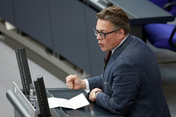 Bild vergrößern: Von Notz fordert Überprüfung von Spionagevorwürfen gegen AfD - neues Phänomen Bild vergrößern: Von Notz fordert Überprüfung von Spionagevorwürfen gegen AfD - neues Phänomen