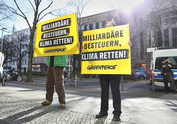 Bild vergrößern: Greenpeace pocht vor EU-Gipfel auf ambitioniertes Klimaziel für 2040 Bild vergrößern: Greenpeace pocht vor EU-Gipfel auf ambitioniertes Klimaziel für 2040