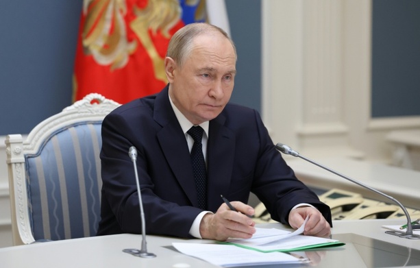 Bild vergrößern: Zeitgleich zu Nato-Übung: Russland hält Atomwaffen-Manöver ab Bild vergrößern: Zeitgleich zu Nato-Übung: Russland hält Atomwaffen-Manöver ab