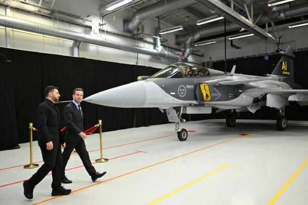 Bild vergrößern: Ukraine könnte bis zu 150 Gripen-Jagdbomber von Schweden kaufen Bild vergrößern: Ukraine könnte bis zu 150 Gripen-Jagdbomber von Schweden kaufen