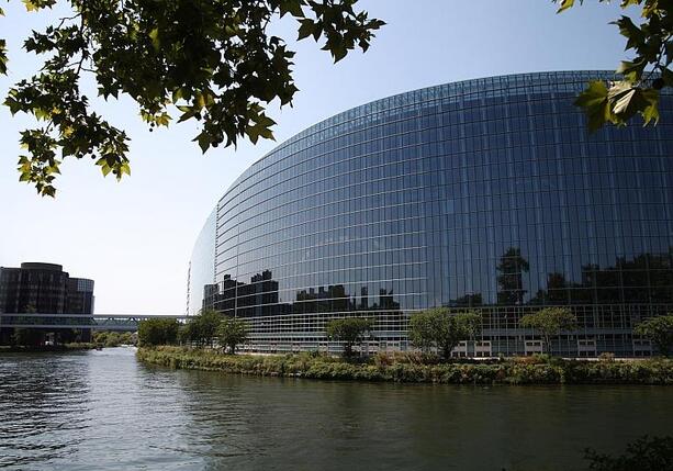 Bild vergrößern: EU-Parlament stimmt gegen Abschwächung von Lieferkettenrichtlinie Bild vergrößern: EU-Parlament stimmt gegen Abschwächung von Lieferkettenrichtlinie