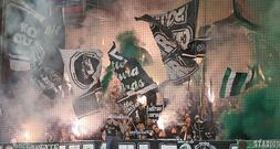 Fußball-Gewalt geht zurück - Pyrotechnik-Missbrauch steigt stark