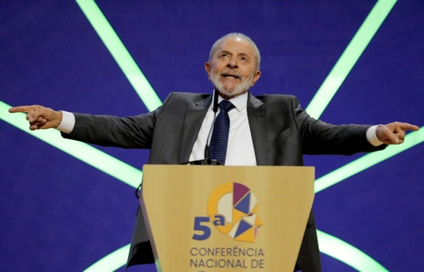 Bild vergrößern: Fast 80-jähriger Lula will sich erneut um Präsidentschaft in Brasilien bewerben Bild vergrößern: Fast 80-jähriger Lula will sich erneut um Präsidentschaft in Brasilien bewerben
