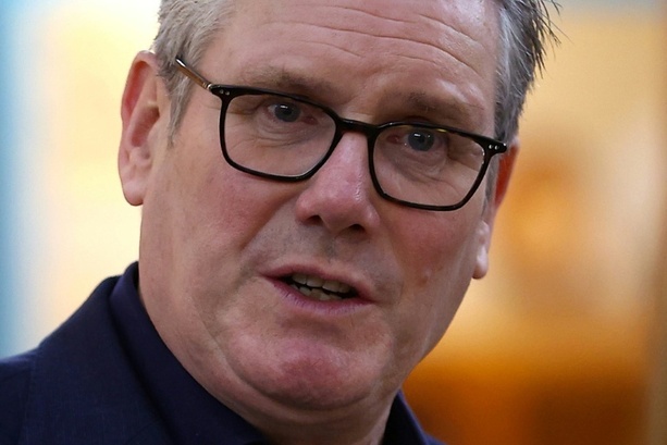 Bild vergrößern: Britischer Premier Starmer fordert Waffen mit großer Reichweite für die Ukraine Bild vergrößern: Britischer Premier Starmer fordert Waffen mit großer Reichweite für die Ukraine