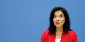 Besuch in Kiew: Wirtschaftsministerin Reiche sagt Hilfe bei Aufbau von Infrastruktur zu Besuch in Kiew: Wirtschaftsministerin Reiche sagt Hilfe bei Aufbau von Infrastruktur zu