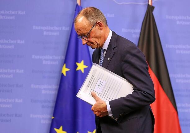 Bild vergrößern: Banaszak sieht wirtschaftspolitisches Führungsversagen von Merz Bild vergrößern: Banaszak sieht wirtschaftspolitisches Führungsversagen von Merz