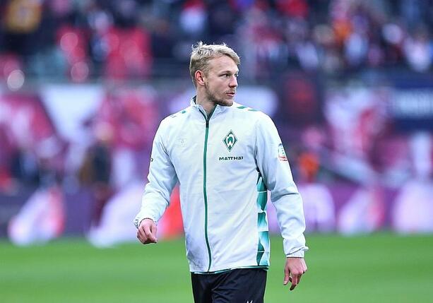 Bild vergrößern: Bundesliga: Bremen sichert sich knappen Heimsieg gegen Berlin