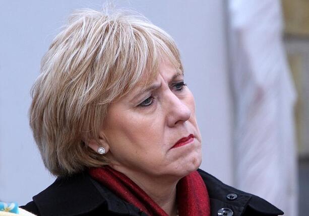 Bild vergrößern: Irland: Connolly wird neue Präsidentin - Humphreys gratuliert Bild vergrößern: Irland: Connolly wird neue Präsidentin - Humphreys gratuliert