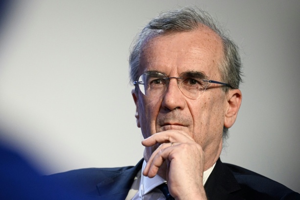 Bild vergrößern: Chef der französischen Zentralbank: Frankreich droht wegen Finanzen Ersticken Bild vergrößern: Chef der französischen Zentralbank: Frankreich droht wegen Finanzen Ersticken