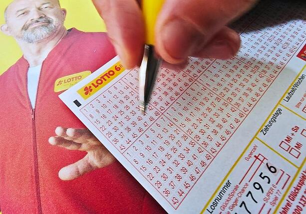 Bild vergrößern: Lotto am Samstag (25.10.2025) Bild vergrößern: Lotto am Samstag (25.10.2025)