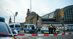 Polizeigewerkschaft will mehr Befugnisse an Bahnhöfen - Dobrindt für mehr Einsätze