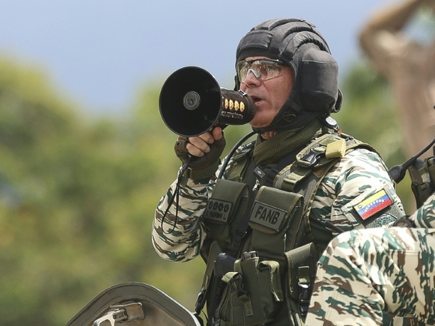 Bild vergrößern: Nach Entsendung weiterer US-Schiffe: Spannungen mit Venezuela verschärfen sich Bild vergrößern: Nach Entsendung weiterer US-Schiffe: Spannungen mit Venezuela verschärfen sich