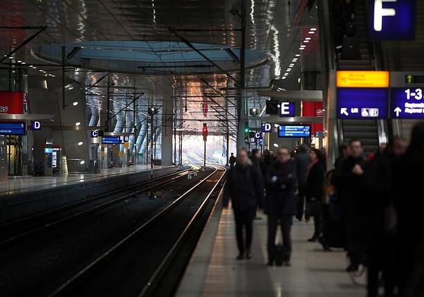 Bild vergrößern: Pro Bahn fordert mehr Investitionen in Bahnhöfe Bild vergrößern: Pro Bahn fordert mehr Investitionen in Bahnhöfe