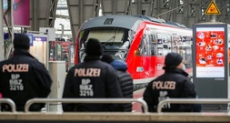 Landkreistag fordert mehr Polizeipräsenz an Bahnhöfen