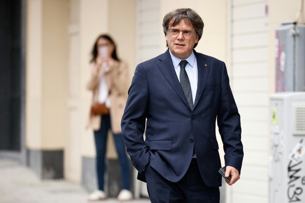 Bild vergrößern: Puigdemont: Katalanische Unabhängigkeitsbefürworter entziehen Madrid Unterstützung Bild vergrößern: Puigdemont: Katalanische Unabhängigkeitsbefürworter entziehen Madrid Unterstützung