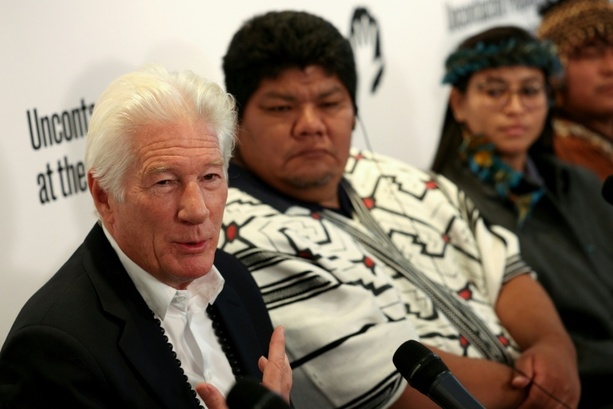 Bild vergrößern: NGO: Hälfte unkontaktierter indigener Völker könnte binnen zehn Jahren verschwinden Bild vergrößern: NGO: Hälfte unkontaktierter indigener Völker könnte binnen zehn Jahren verschwinden