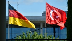 Besuch bei Erdogan: Merz setzt auf 