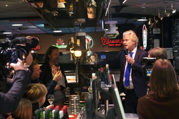 Bild vergrößern: Niederländer wählen neues Parlament Bild vergrößern: Niederländer wählen neues Parlament