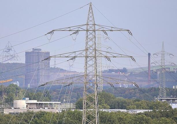 Bild vergrößern: Bundesnetzagentur will Effizienzdruck für Netzbetreiber erhöhen Bild vergrößern: Bundesnetzagentur will Effizienzdruck für Netzbetreiber erhöhen