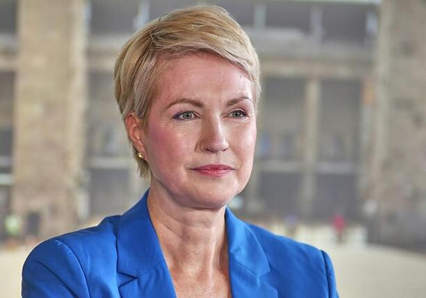 Bild vergrößern: Rechtsextremismus an Schulen: Schwesig nennt AfD Partei des Hasses