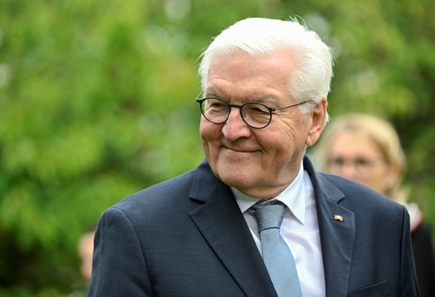 Bild vergrößern: Bundespräsident Steinmeier reist nach Ägypten, Ghana und Angola Bild vergrößern: Bundespräsident Steinmeier reist nach Ägypten, Ghana und Angola