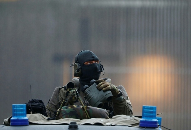 Bild vergrößern: Festnahme in Berlin: 22-Jähriger soll islamistischen Anschlag geplant haben