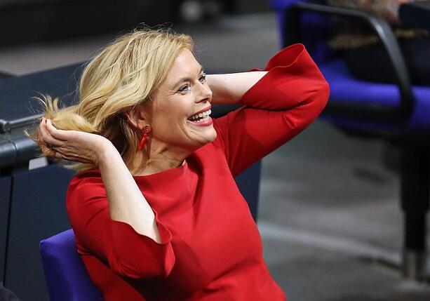 Bild vergrößern: Klöckner spricht sich für Bundespräsidentin aus